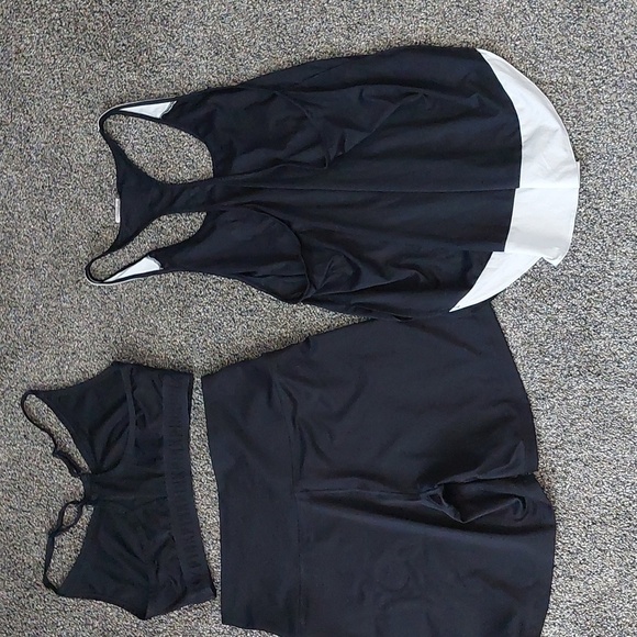 Victoria's Secret Pink Activewear Bundle Black- White LARGE - Picture 11 of 11